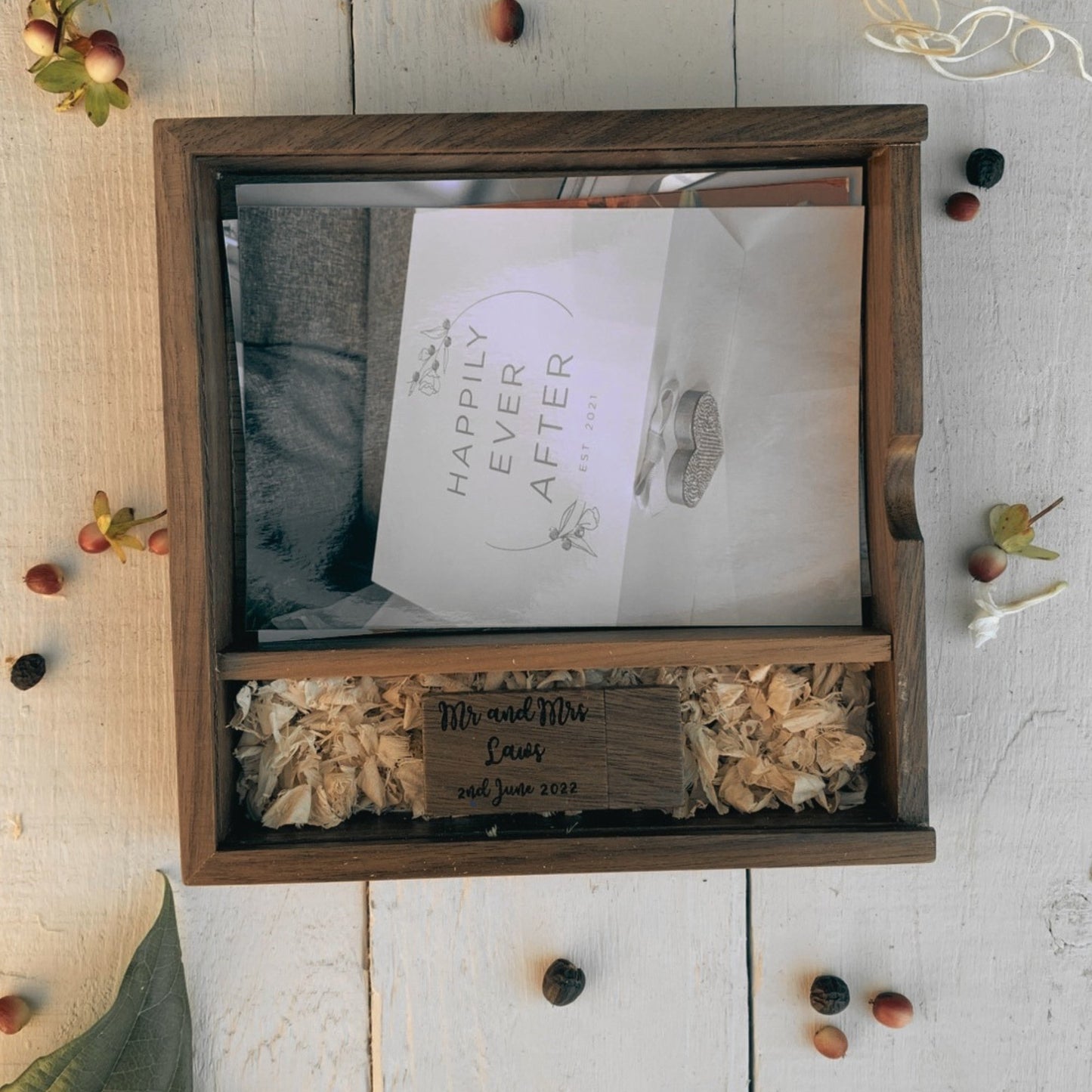 Personalised 6x4 Photo Album Wooden Box With Block USB 4GB-64GB - Etchoo